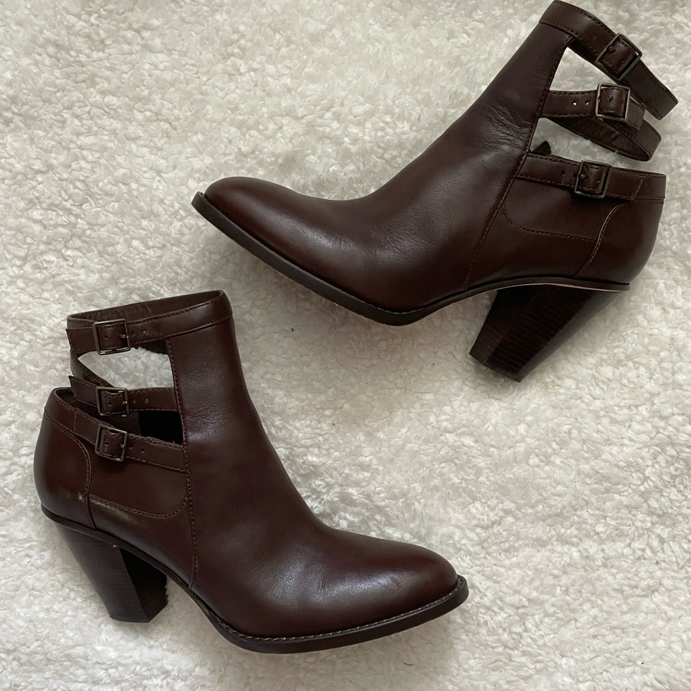 Cole Haan brown leather bootie